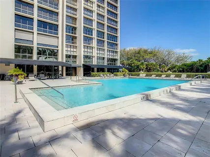 $799,900 | 3301 Bayshore Boulevard, Unit 1905C, Tampa, FL 33629