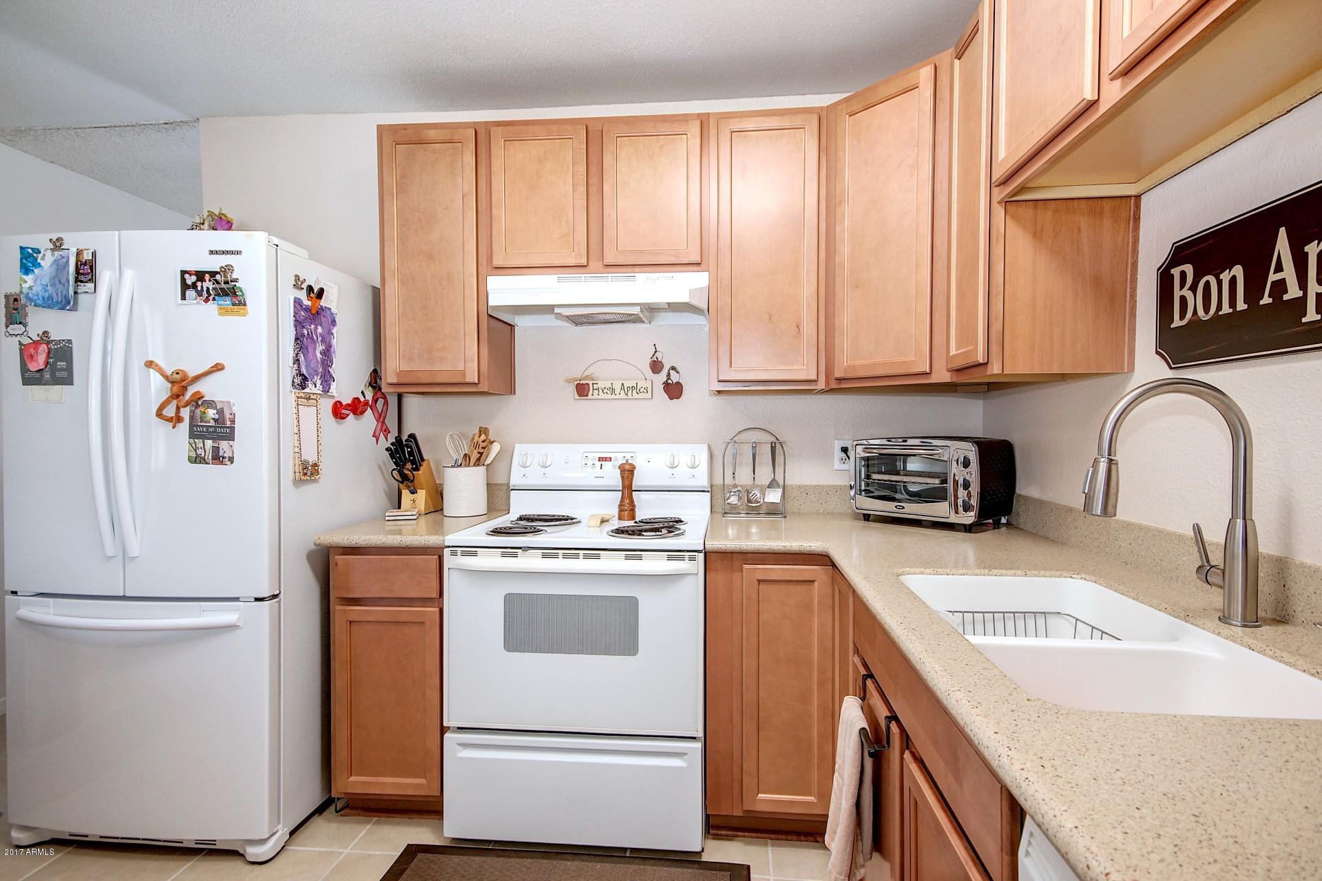 3729 West Charter Oak Road Phoenix, AZ 85029 - Photo 8 of 18 0008-Charter (8)