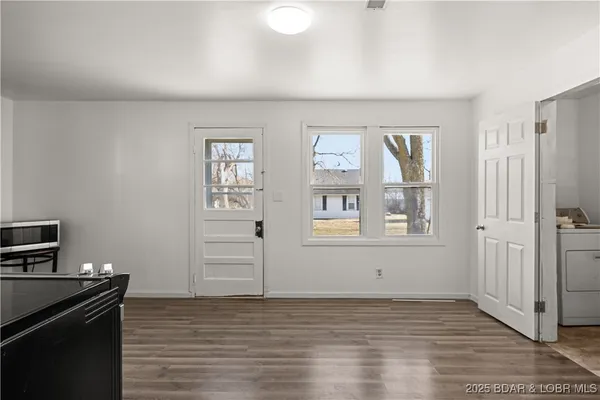 $119,000 | 230 North Moreau Avenue, Tipton, MO 65081