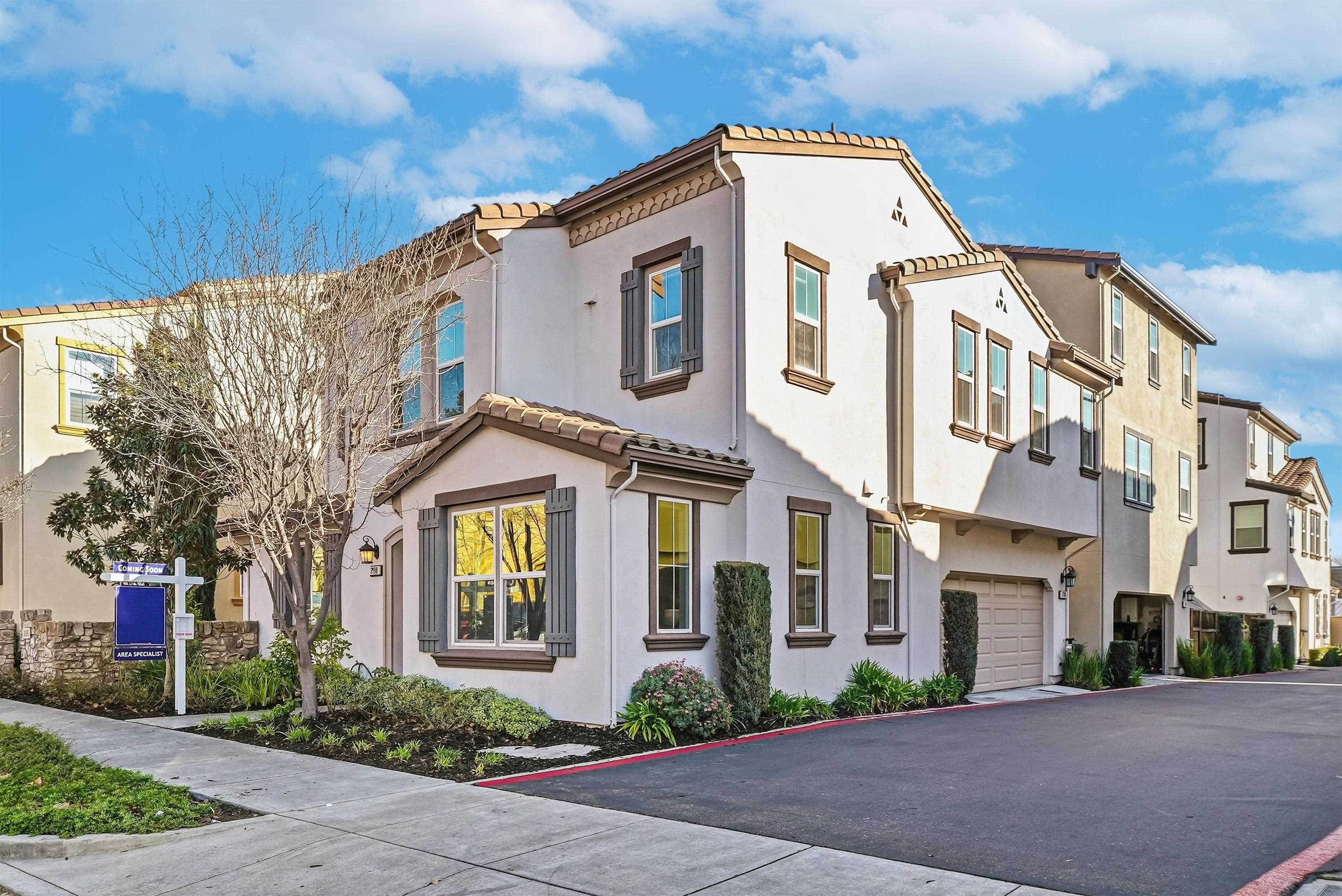 3198 Vittoria Loop Dublin, CA 94568 - Photo 3 of 49