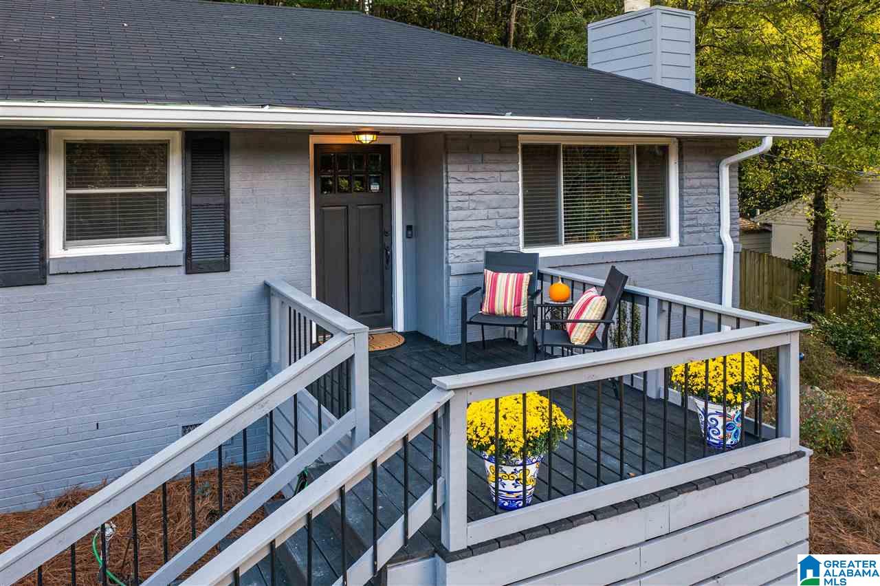1521 Cresthill Road Birmingham, AL 35213 - Photo 5 of 40
