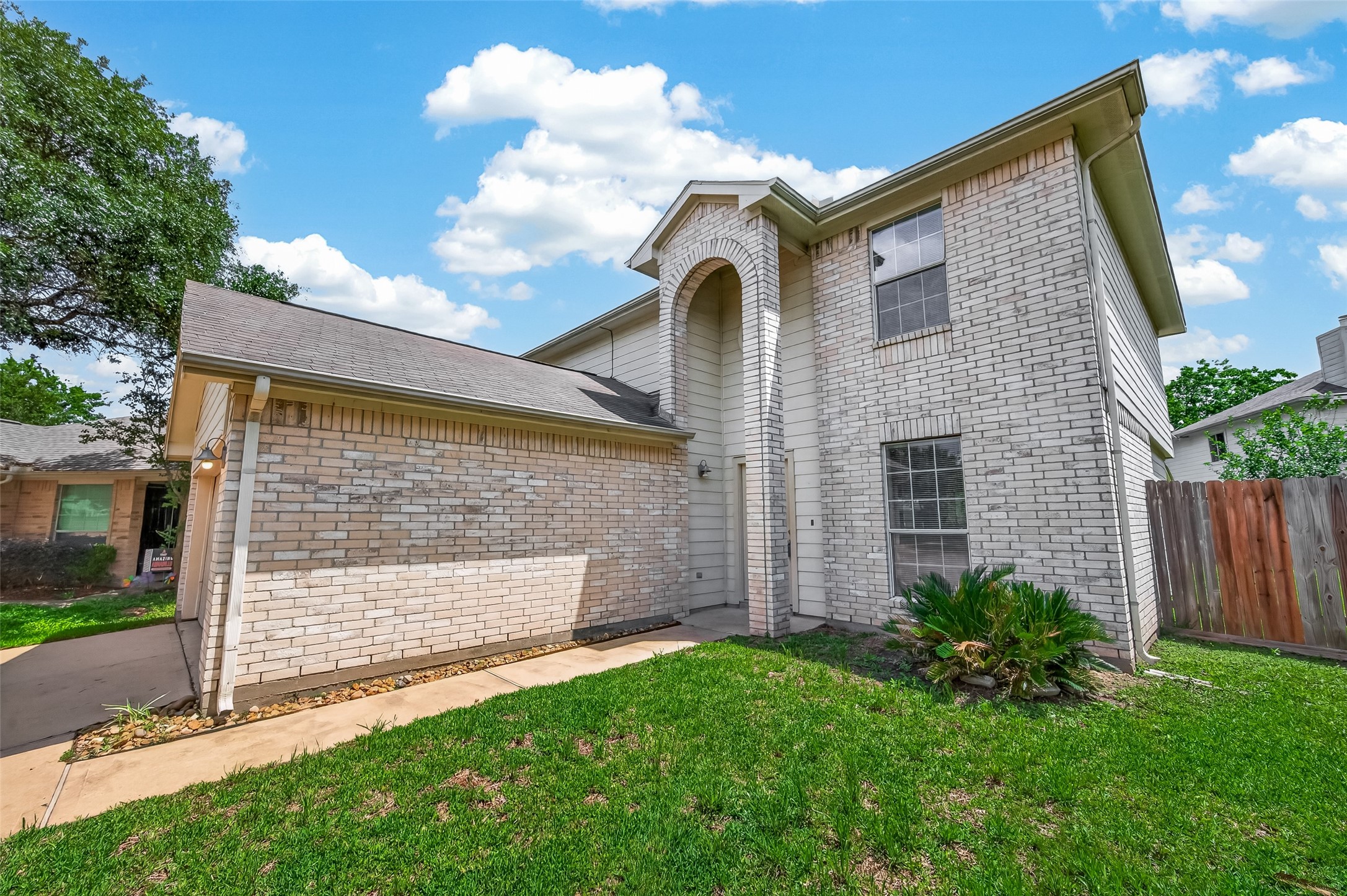 1838 Strongs Court Katy, TX 77449 - Photo 2 of 32