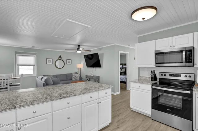 $1,495,000 | 1115 North Shore Drive, Surf City, NC 28445