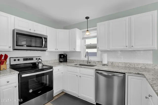 $1,495,000 | 1115 North Shore Drive, Surf City, NC 28445