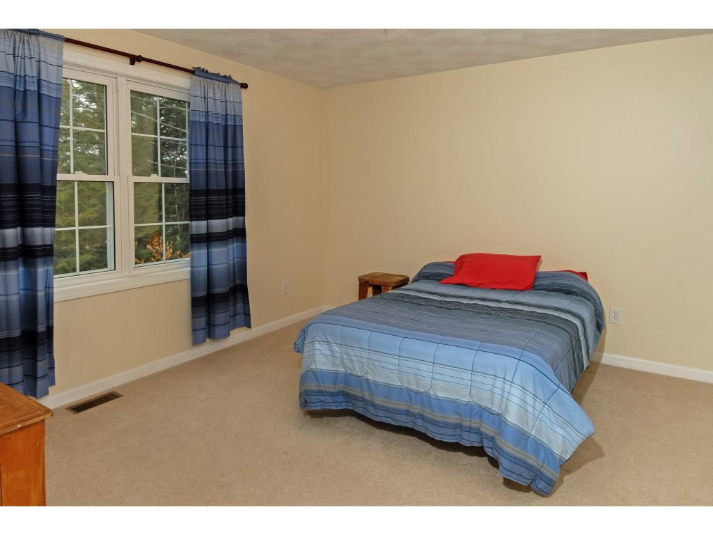 186 Grant Road Newmarket, NH 03857 - Photo 23 of 31 Gallery Image 23