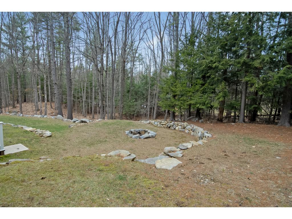 186 Grant Road Newmarket, NH 03857 - Photo 29 of 31 Gallery Image 29
