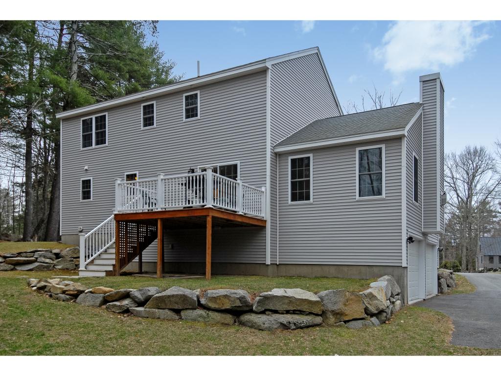 186 Grant Road Newmarket, NH 03857 - Photo 4 of 31 Gallery Image 4
