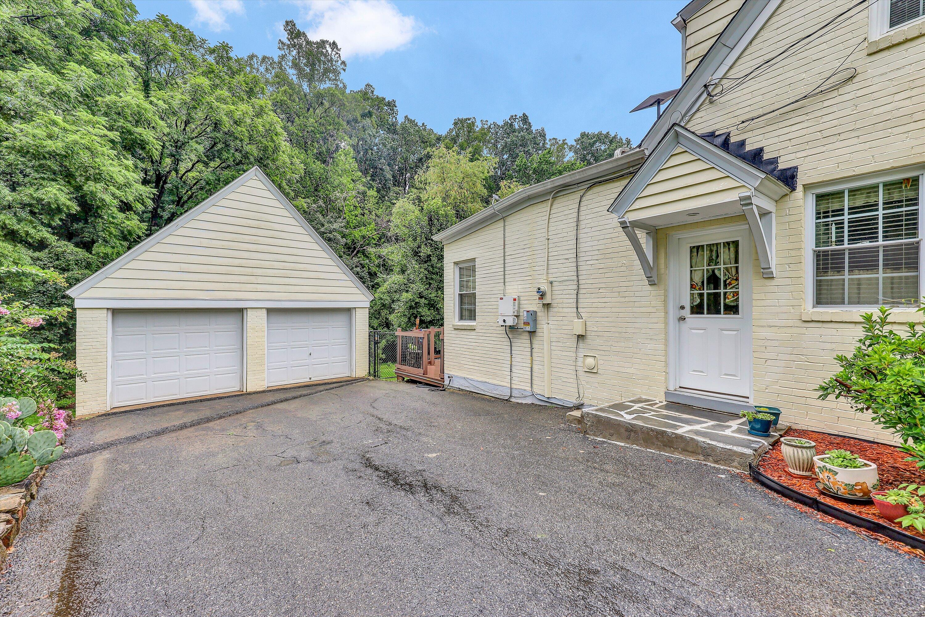 182 Ridgewood Road Bassett, VA 24055 - Photo 23 of 32 24-SGM-7280