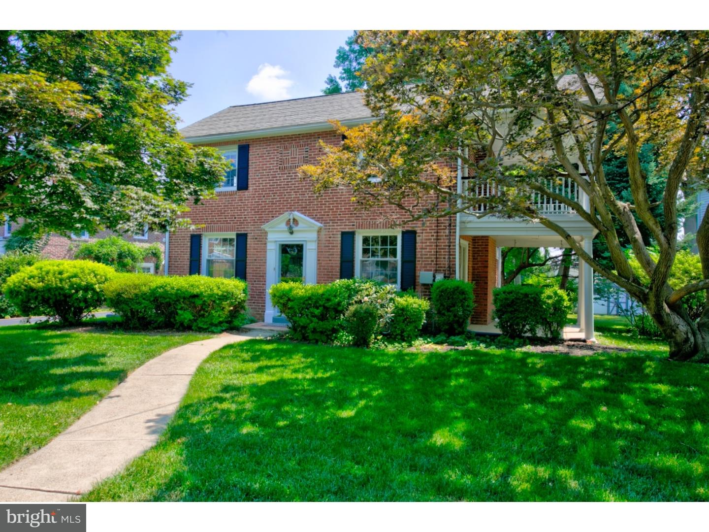 303 Shelbourne Road Havertown, PA 19083 - Photo 1 of 17