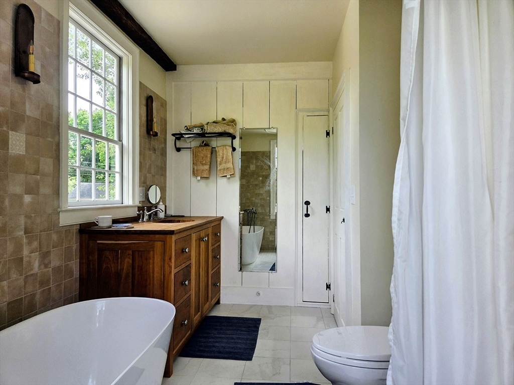 130 W Road Petersham, MA 01366 - Photo 23 of 42