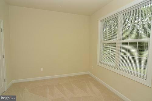 4828 Ridge Road Baltimore, MD 21237 - Photo 11 of 26 2nd Bedroom
