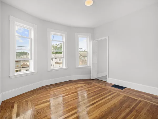 $3,200 | 149 Mountain Avenue, Unit 2, Revere, MA 02151