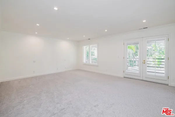 $15,250 | 161 North Hamel Drive, Beverly Hills, CA 90211
