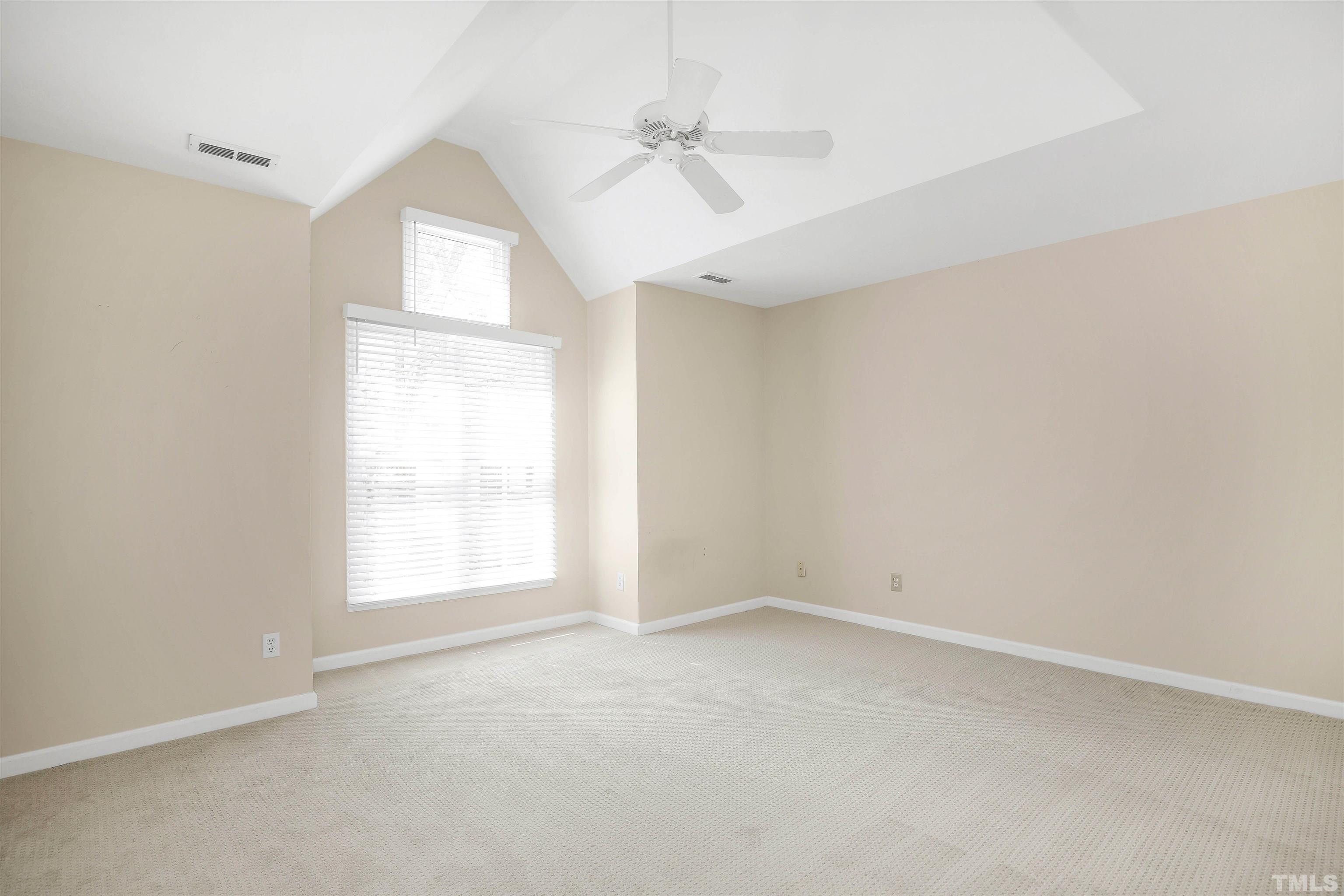 1054 Washington Street, Unit 101 Raleigh, NC 27605 - Photo 15 of 36