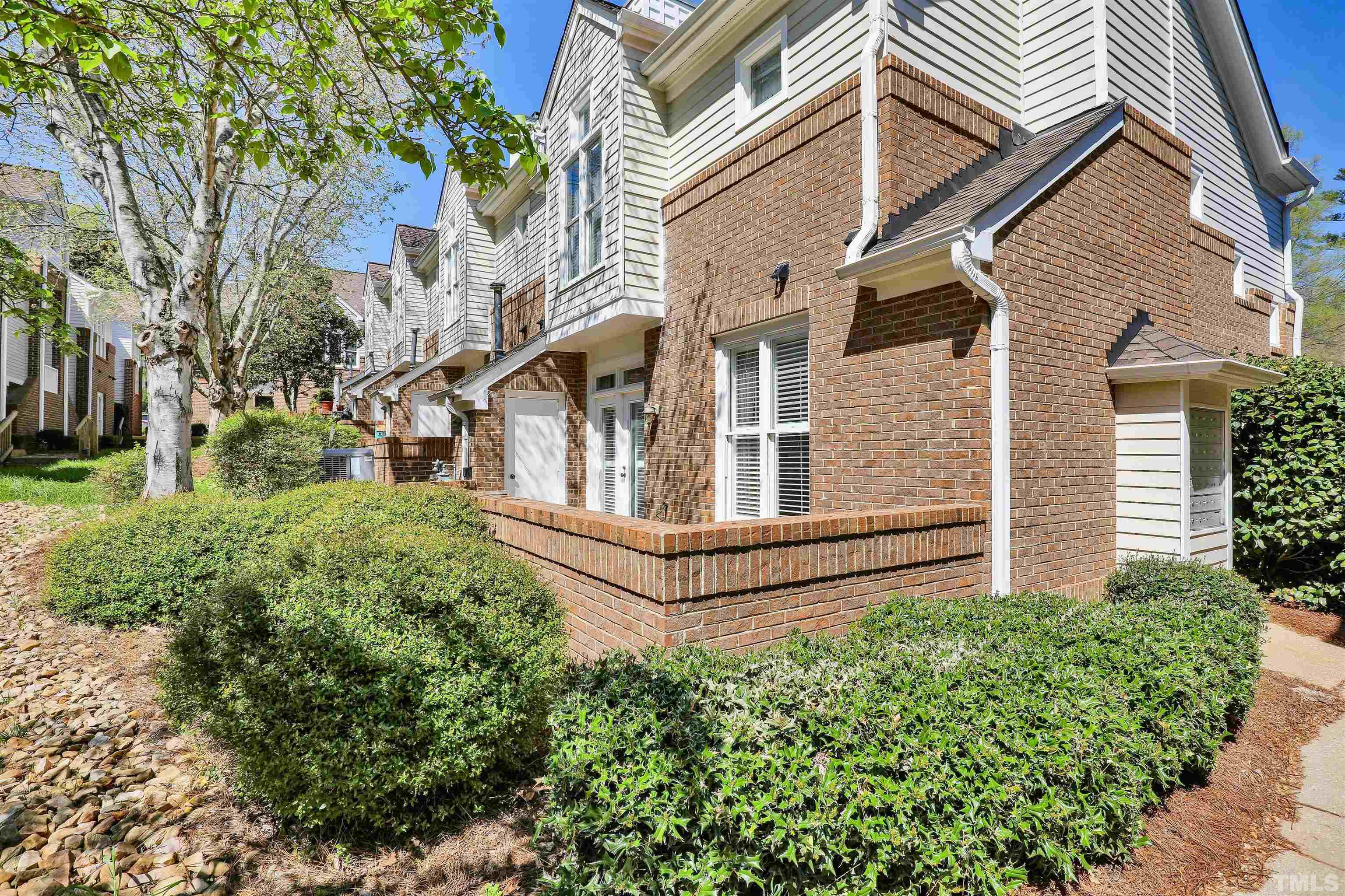 1054 Washington Street, Unit 101 Raleigh, NC 27605 - Photo 24 of 36