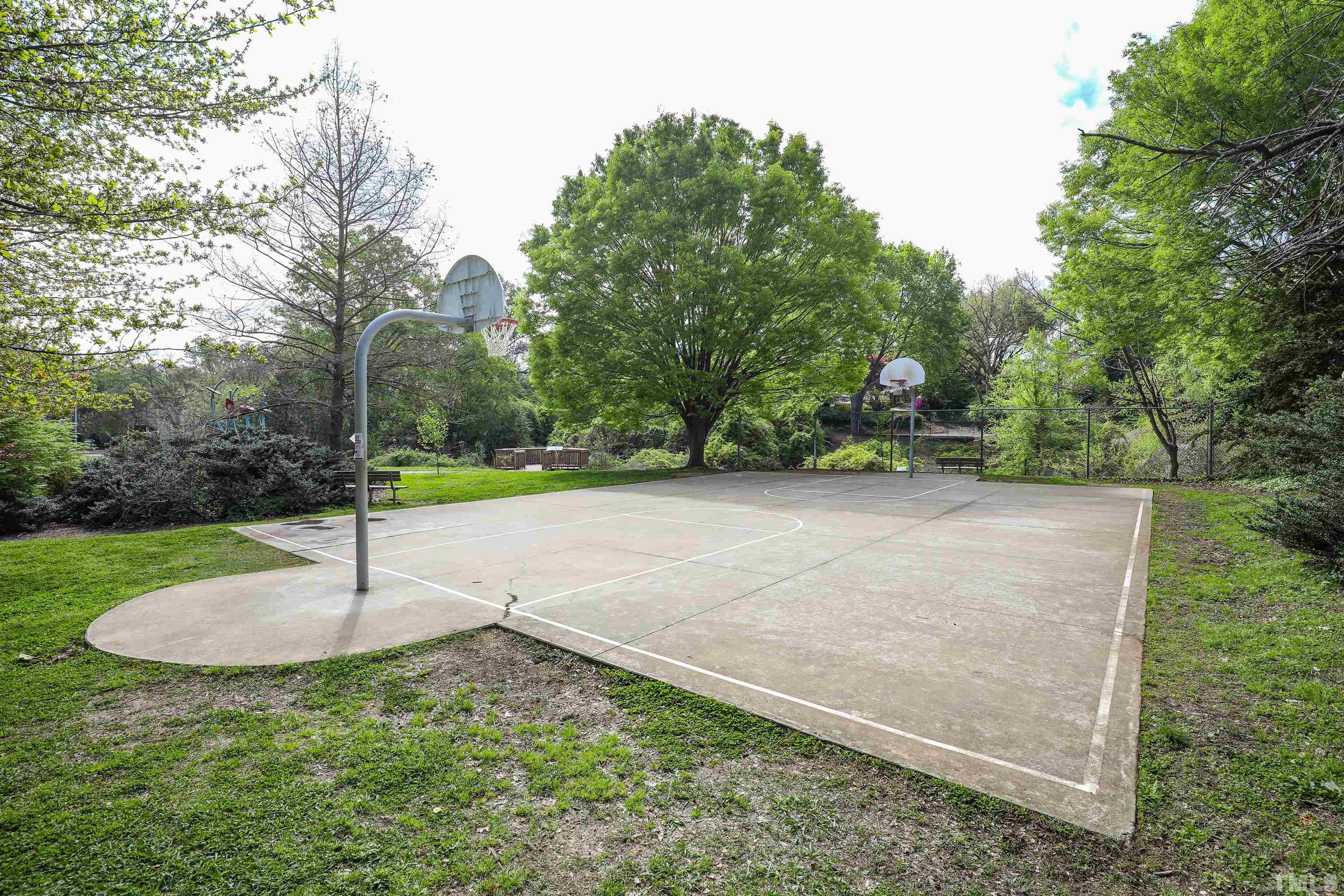 1054 Washington Street, Unit 101 Raleigh, NC 27605 - Photo 28 of 36