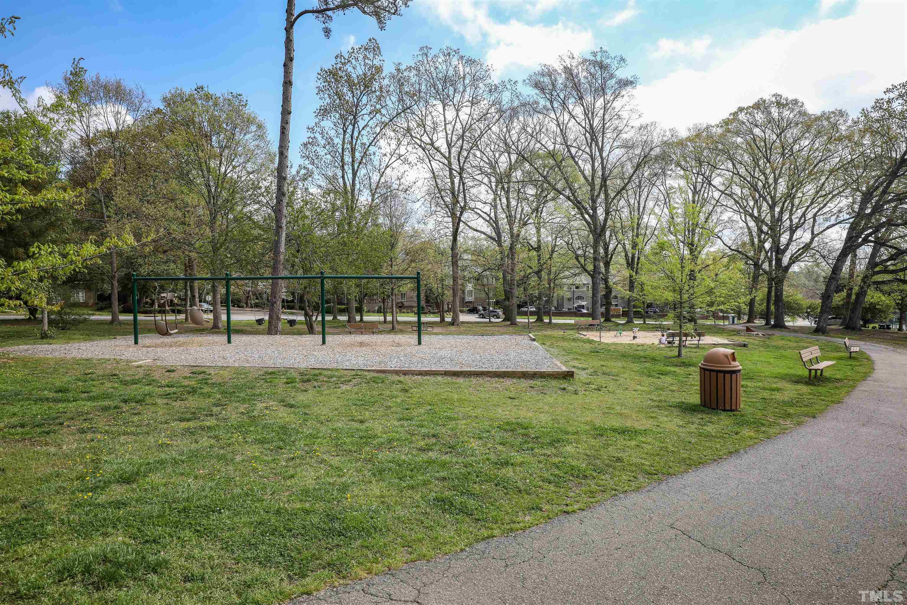 1054 Washington Street, Unit 101 Raleigh, NC 27605 - Photo 31 of 36