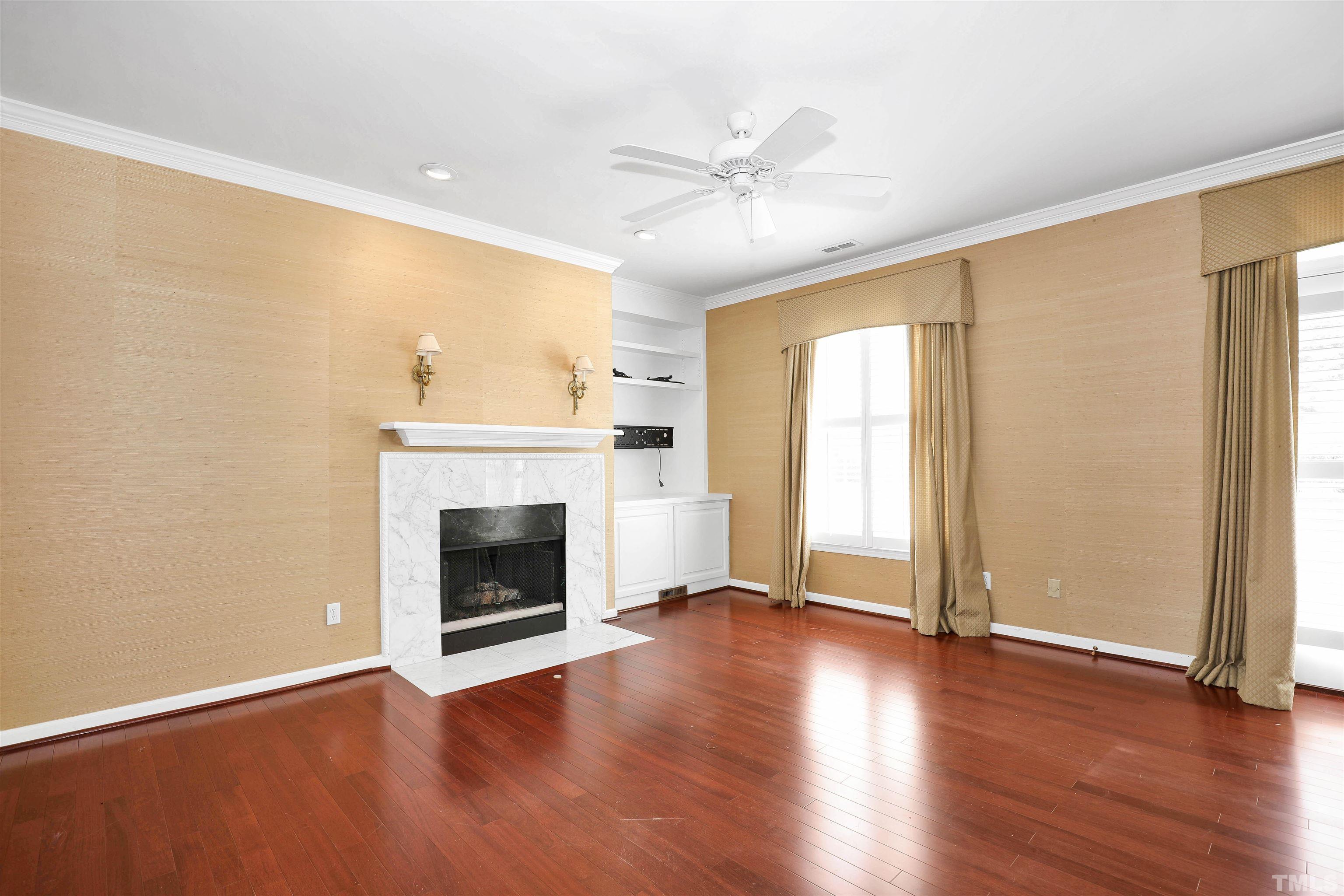 1054 Washington Street, Unit 101 Raleigh, NC 27605 - Photo 5 of 36