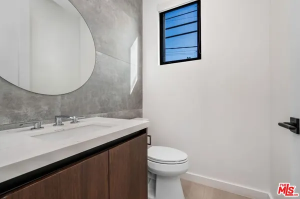 $4,599 | 530 North Hayworth Avenue, Unit 3/4, Los Angeles, CA 90048