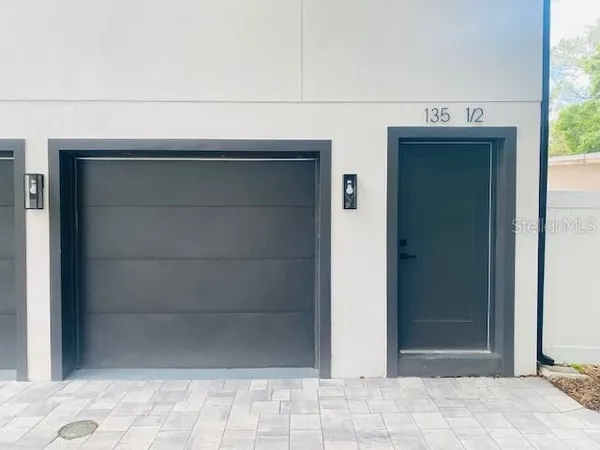 a view of entryway
