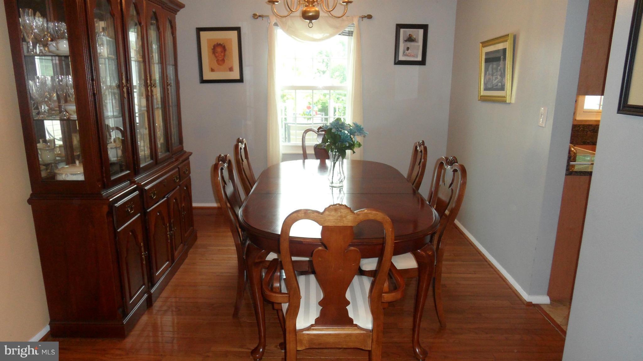 10700 Wayfarer Road Germantown, MD 20876 - Photo 6 of 30 Dining Room