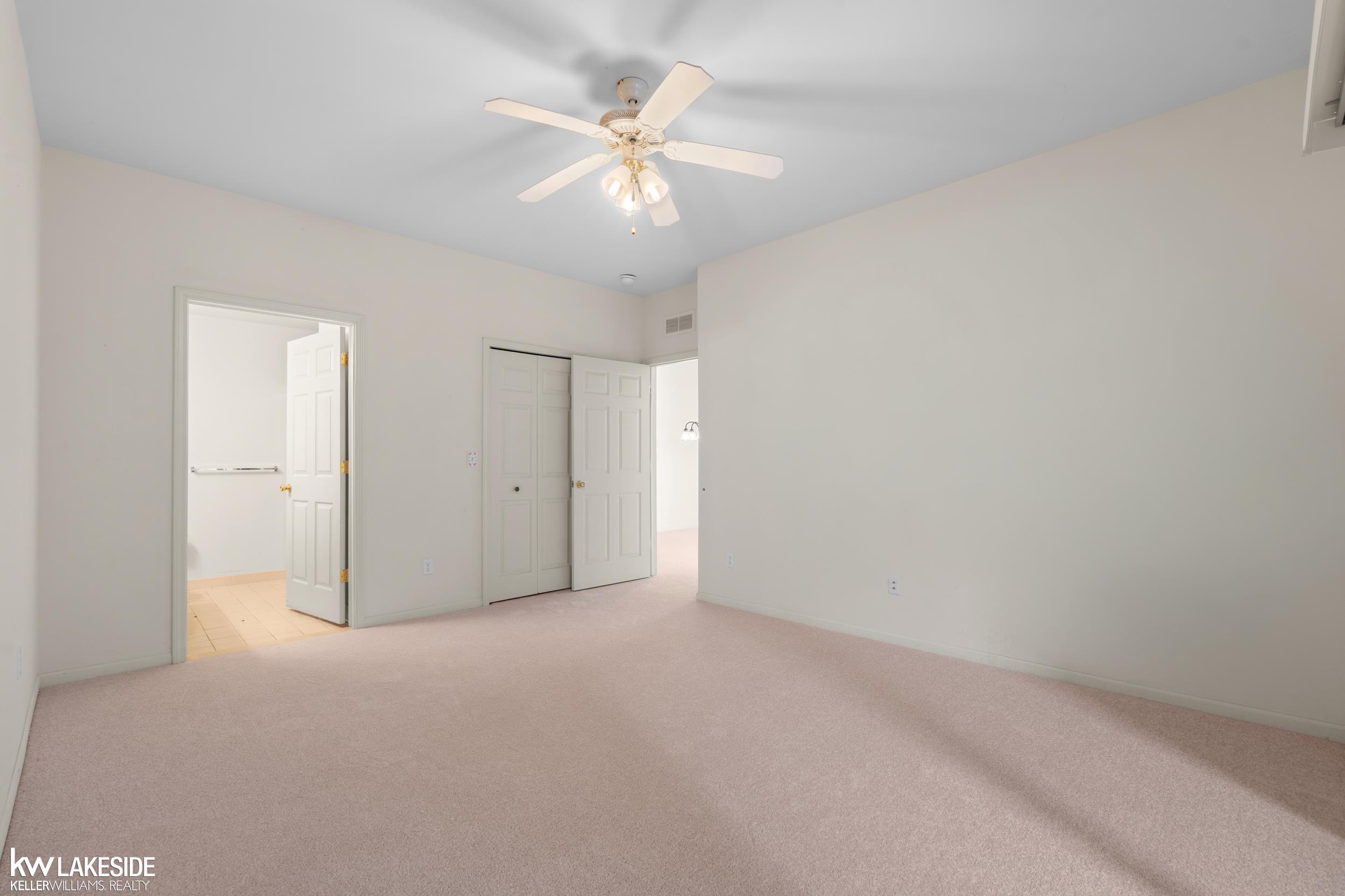 1649 Deepwood Circle Rochester, MI 48307 - Photo 27 of 32 Gallery Image 27