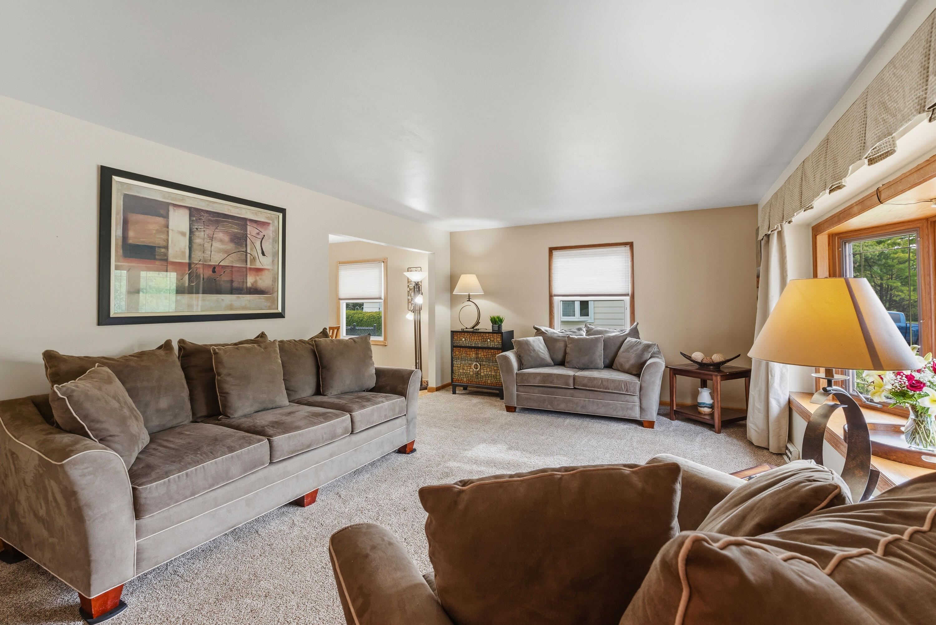 5922 Sycamore Street Greendale, WI 53129 - Photo 3 of 39 Fresh and Clean and MOVE IN READY!