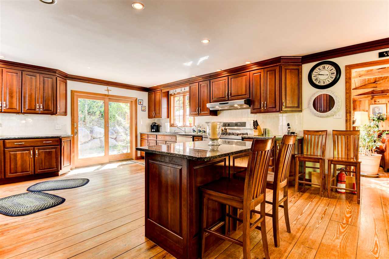 323 Old Bartlett Road Conway, NH 03860 - Photo 7 of 32 Gallery Image 7