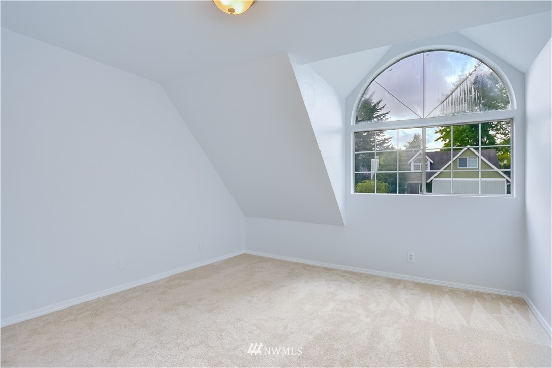 2129 234th Place Southeast Bothell, WA 98021 - Photo 15 of 22