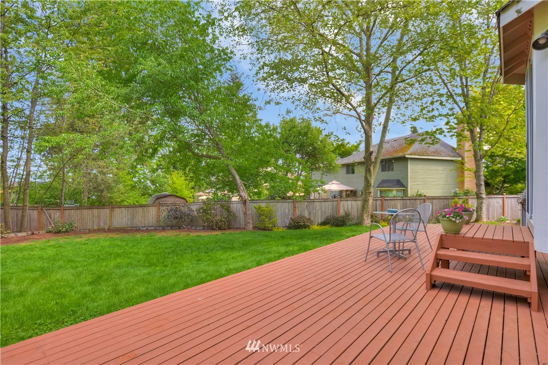 2129 234th Place Southeast Bothell, WA 98021 - Photo 19 of 22
