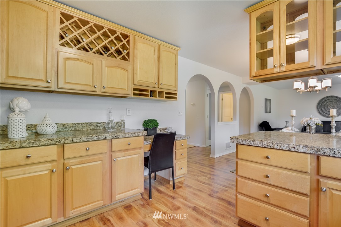 2129 234th Place Southeast Bothell, WA 98021 - Photo 8 of 22