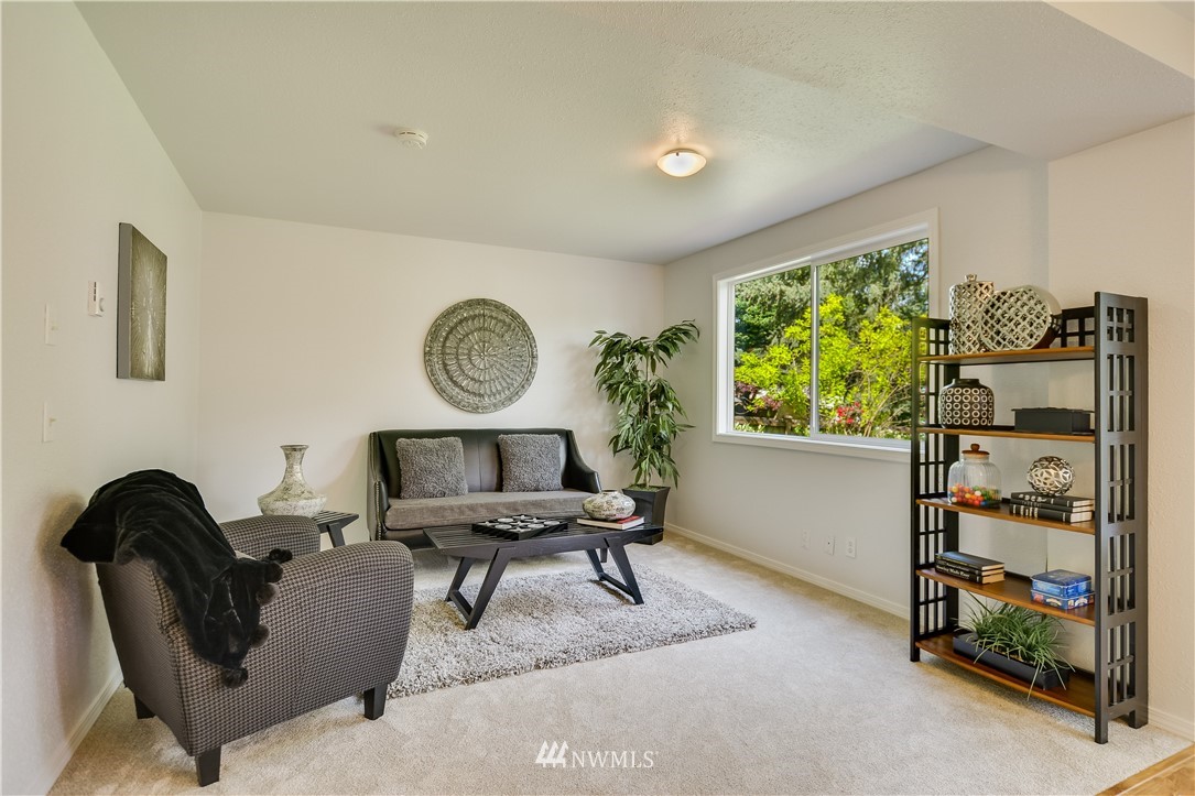 2129 234th Place Southeast Bothell, WA 98021 - Photo 9 of 22
