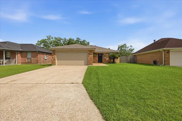 $219,900 | 7945 Blue Bonnet Street, Beaumont, TX 77713