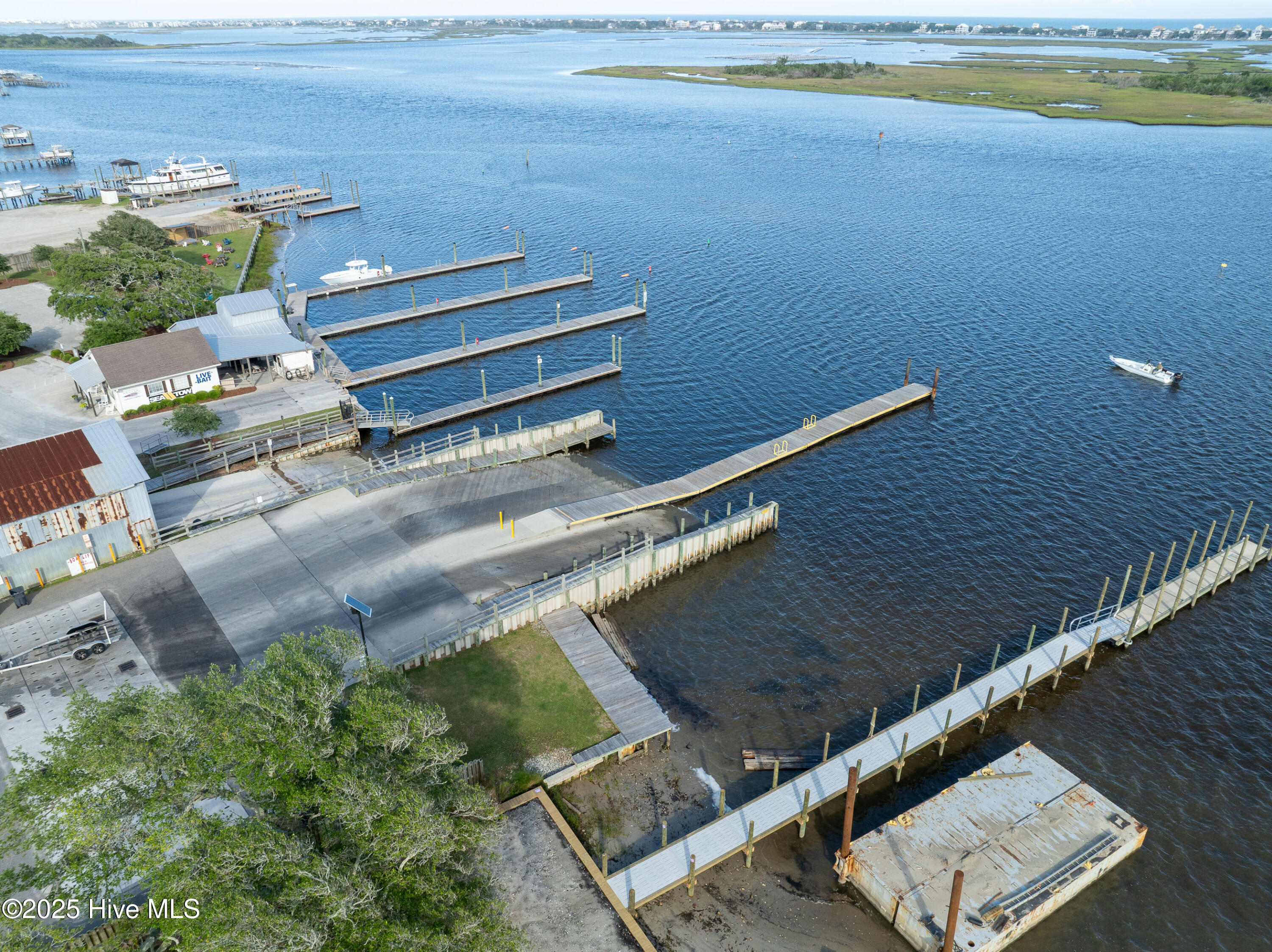 111 Cole Drive Hampstead, NC 28443 - Photo 22 of 26 111 Cole Dr MLS-37