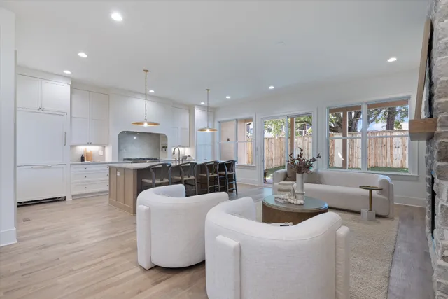 $999,999 | 601 American Road, Nashville, TN 37209