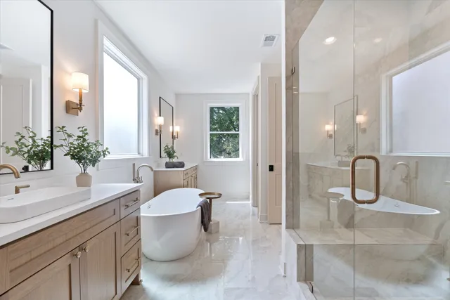 $999,999 | 601 American Road, Nashville, TN 37209