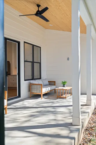 $999,999 | 601 American Road, Nashville, TN 37209