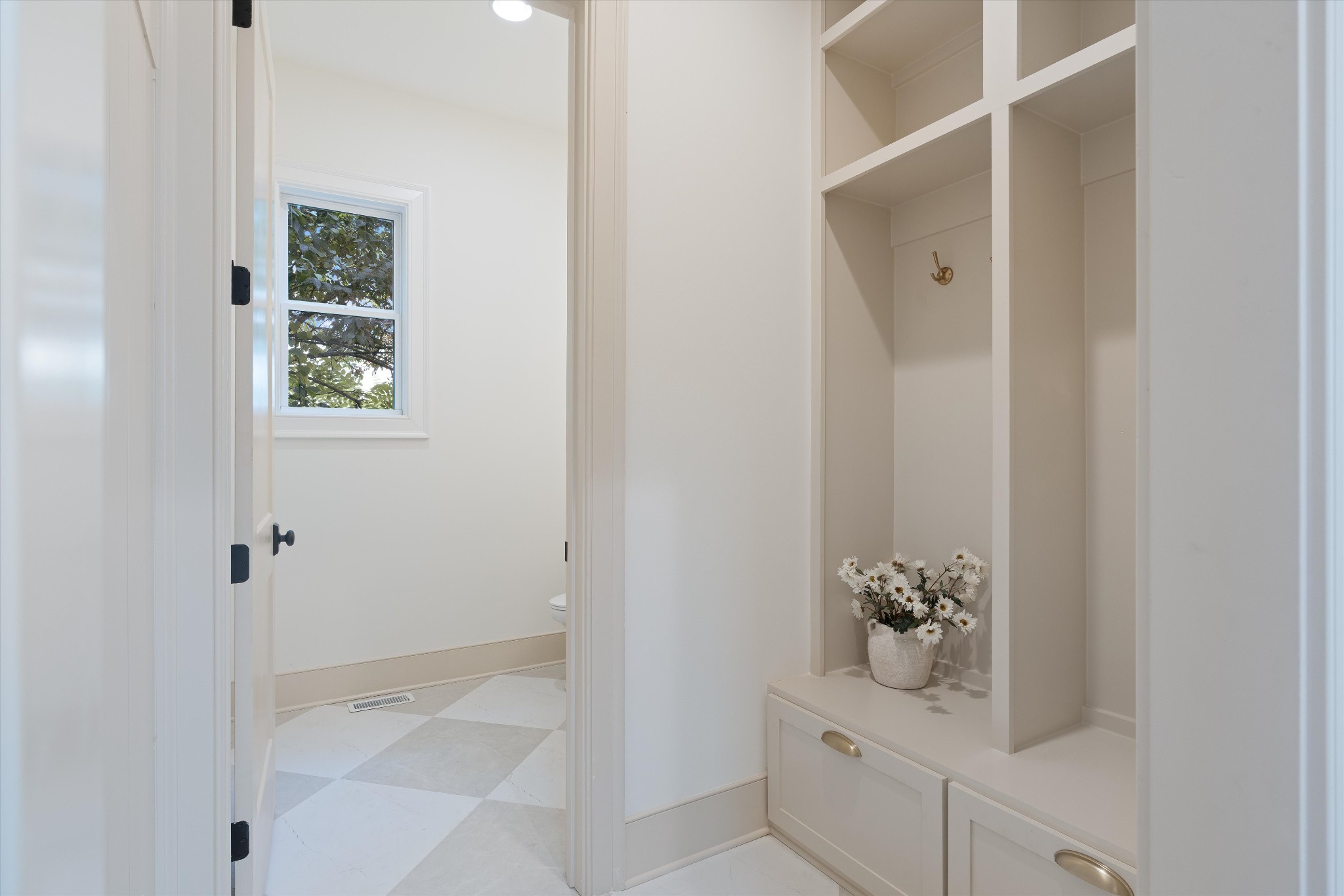 601 American Road Nashville, TN 37209 - Photo 9 of 57 Gallery Image 9