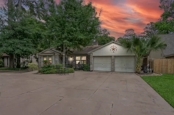 $290,000 | 22714 Canyon Lake Drive, Spring, TX 77373