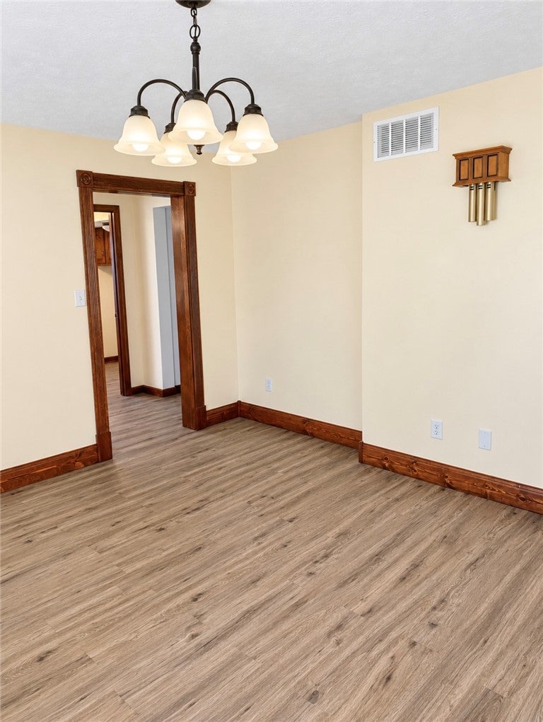 7076 Sweet Potato Ridge Road Brookville, OH 45309 - Photo 6 of 33 Gallery Image 6