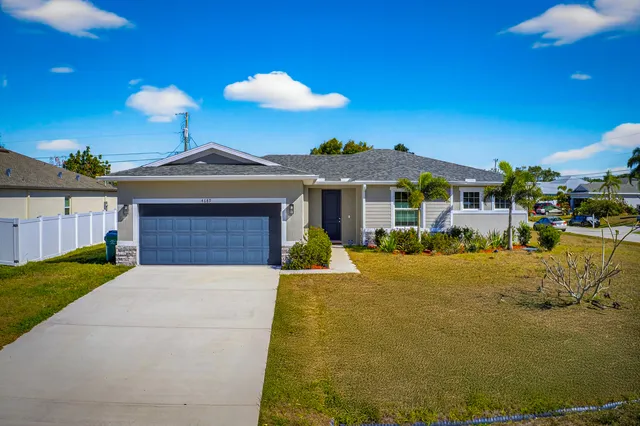 $440,000 | 4689 Southwest Babylon Street, Port St. Lucie, FL 34953