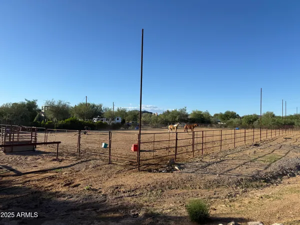 $1,450,000 | 37221 North 12th Street, Phoenix, AZ 85086