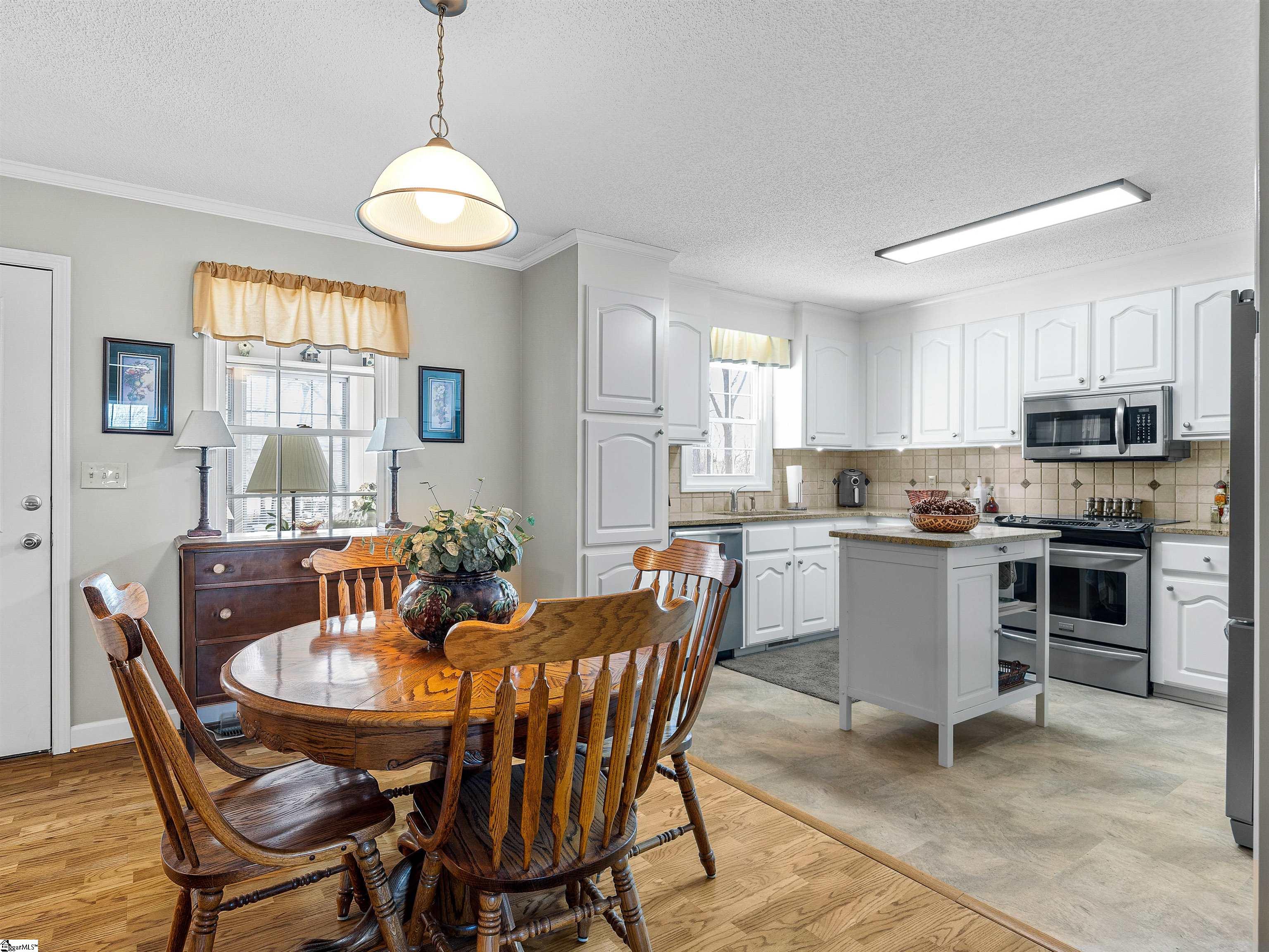 1022 Highway 357 Greer, SC 29651 - Photo 5 of 34 Gallery Image 5