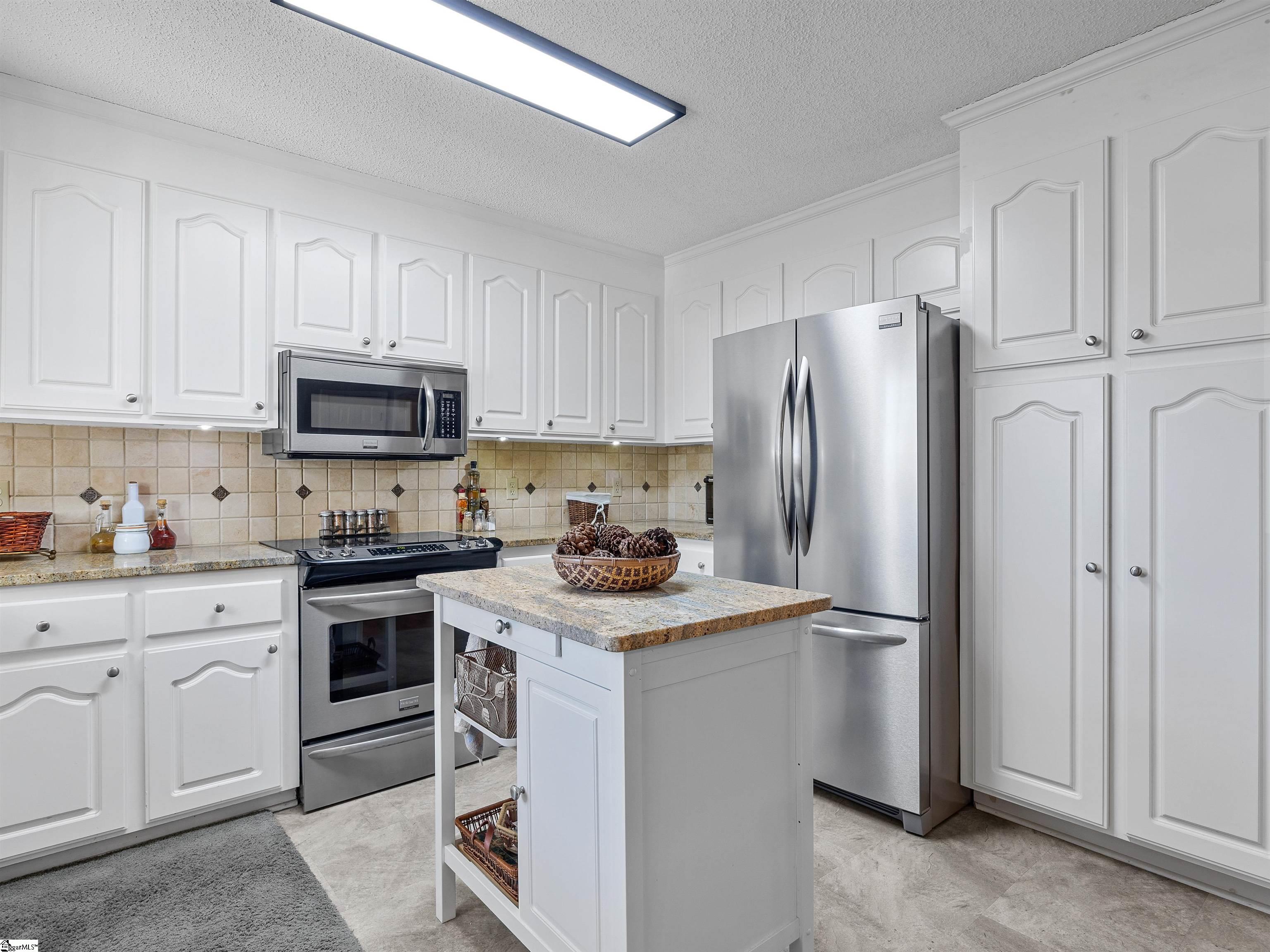 1022 Highway 357 Greer, SC 29651 - Photo 8 of 34 Gallery Image 8