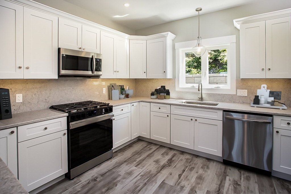 339 Danforth Street, Unit 6 Fall River, MA 02720 - Photo 11 of 27