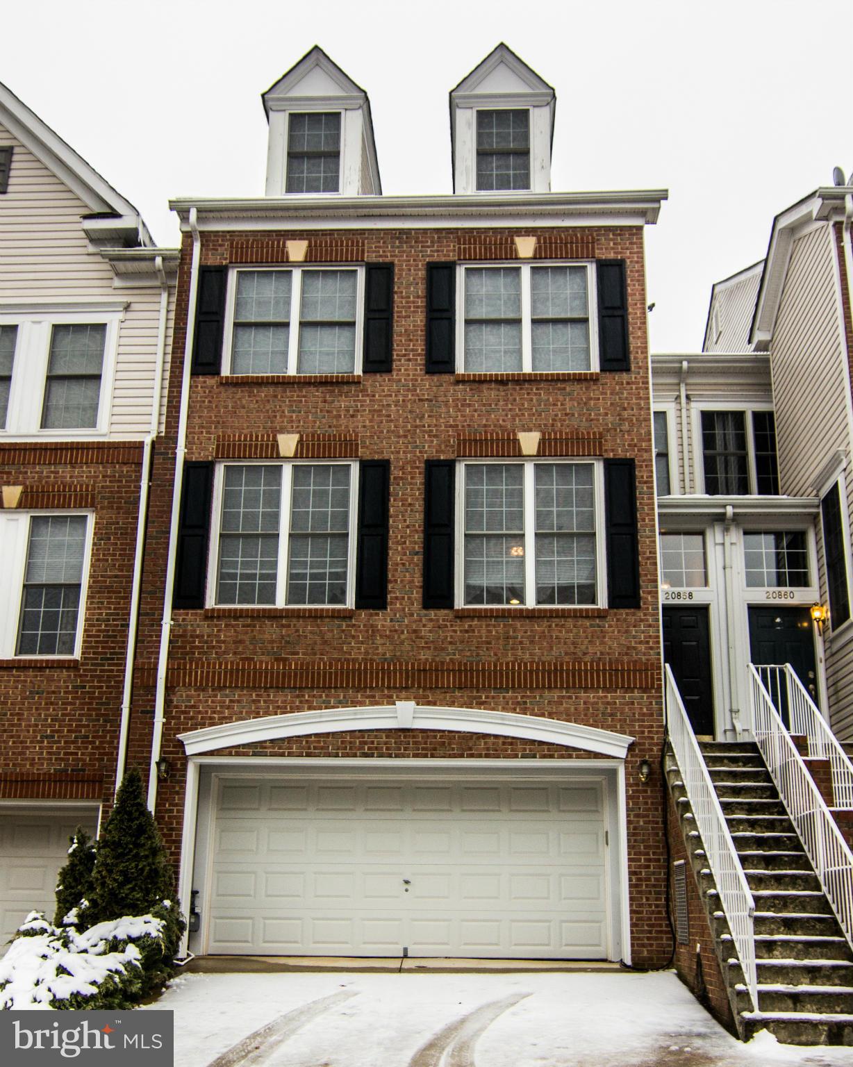 Exterior (Front)