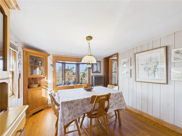 $999,900 | 1140 Succotash Road, Narragansett, RI 02879