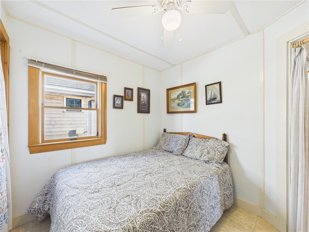 1140 Succotash Road Narragansett, RI 02879 - Photo 21 of 43