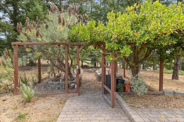 $2,680,000 | 23435 Summit Road, Los Gatos, CA 95033