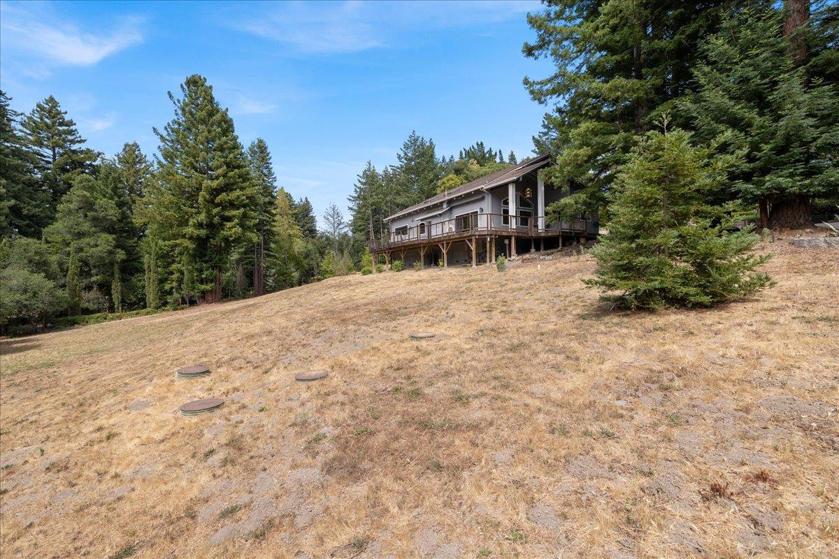 23435 Summit Road Los Gatos, CA 95033 - Photo 69 of 86 a backyard of a house with lots of green space